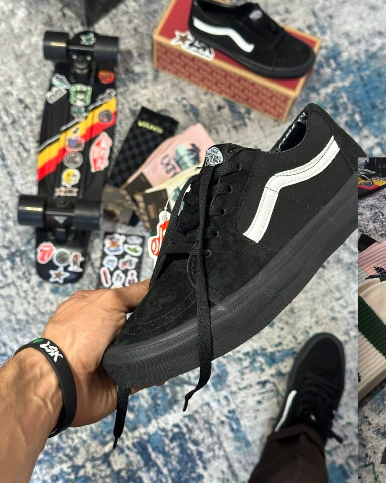 Tenis Clasicos De Gamuza Negros Sk8-Low Vans Unisex