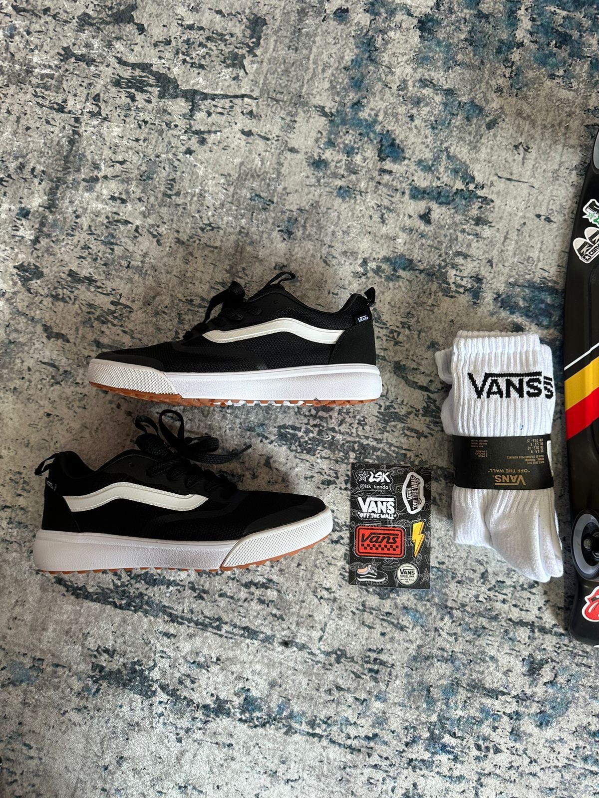 Vans Ultra range black