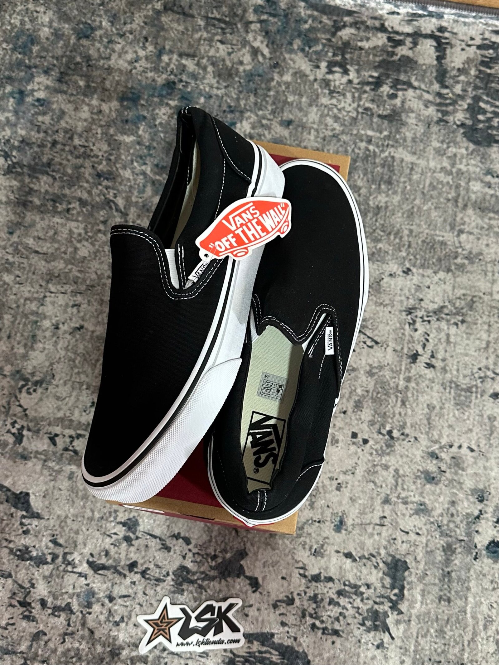 Slip on clásica negro