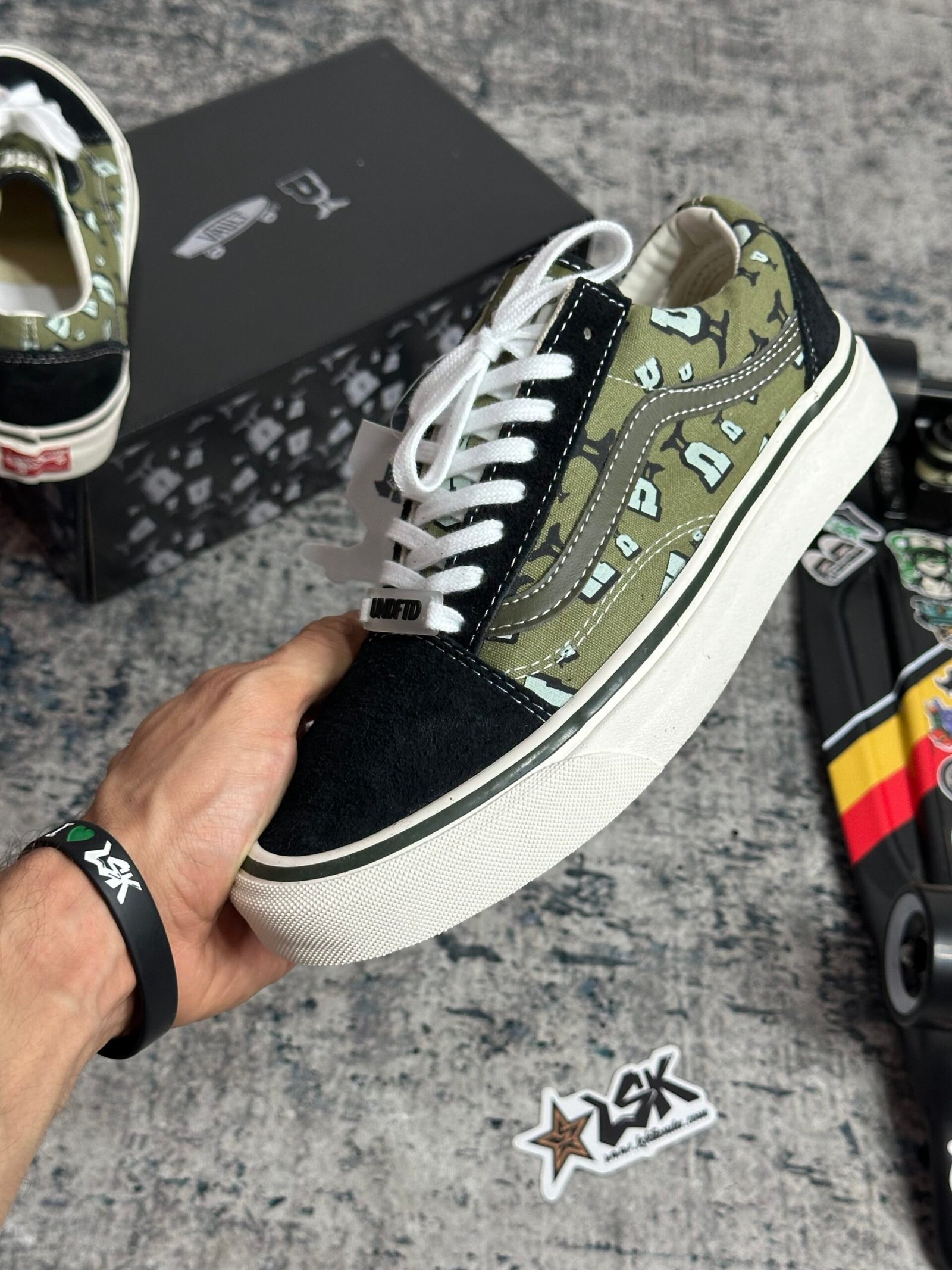 Tenis Vans Old Skool Undefeated Verdes Unisex