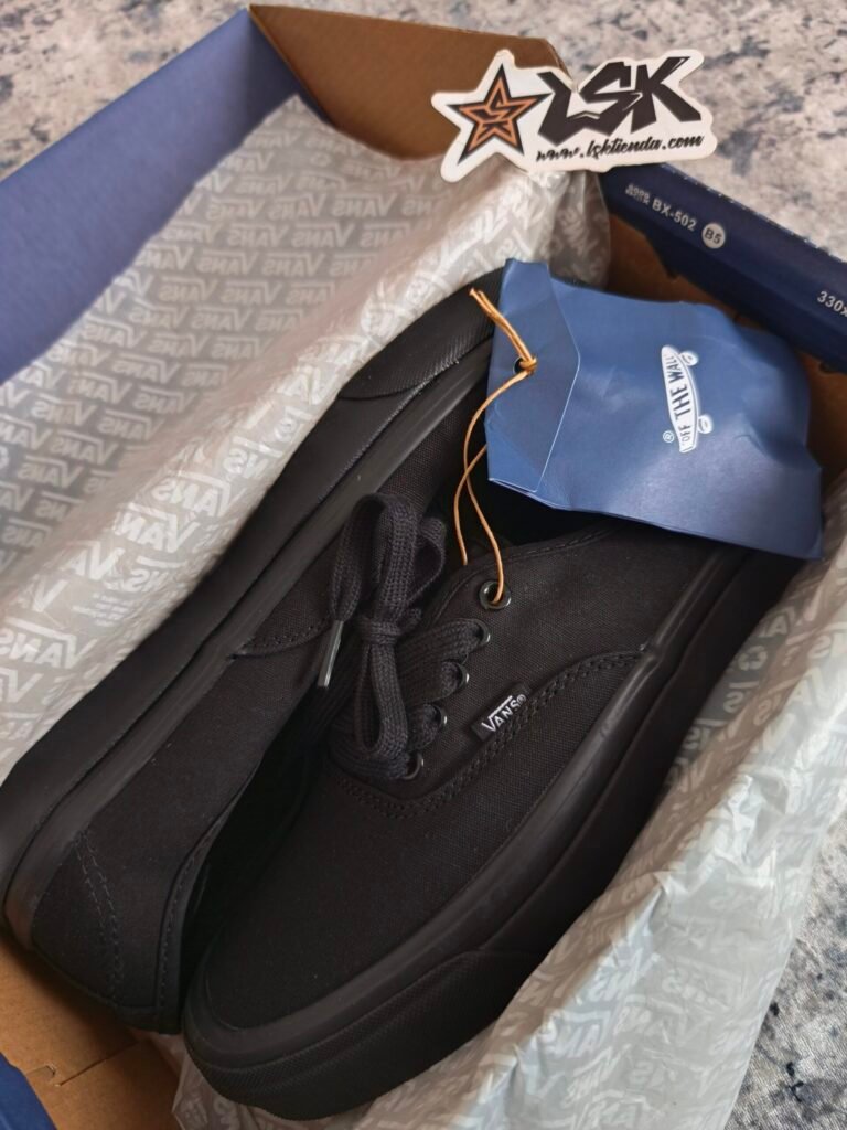 Tenis Negros Vans Authentic Premium Lona
