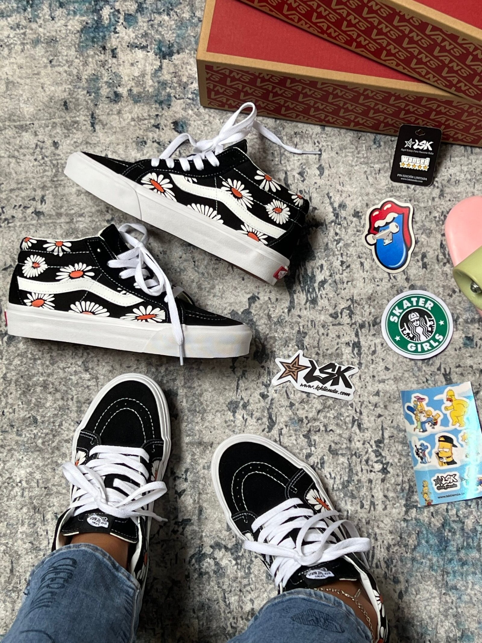 Tenis Vans sk8 Mid bota Floral Marigold Mujer