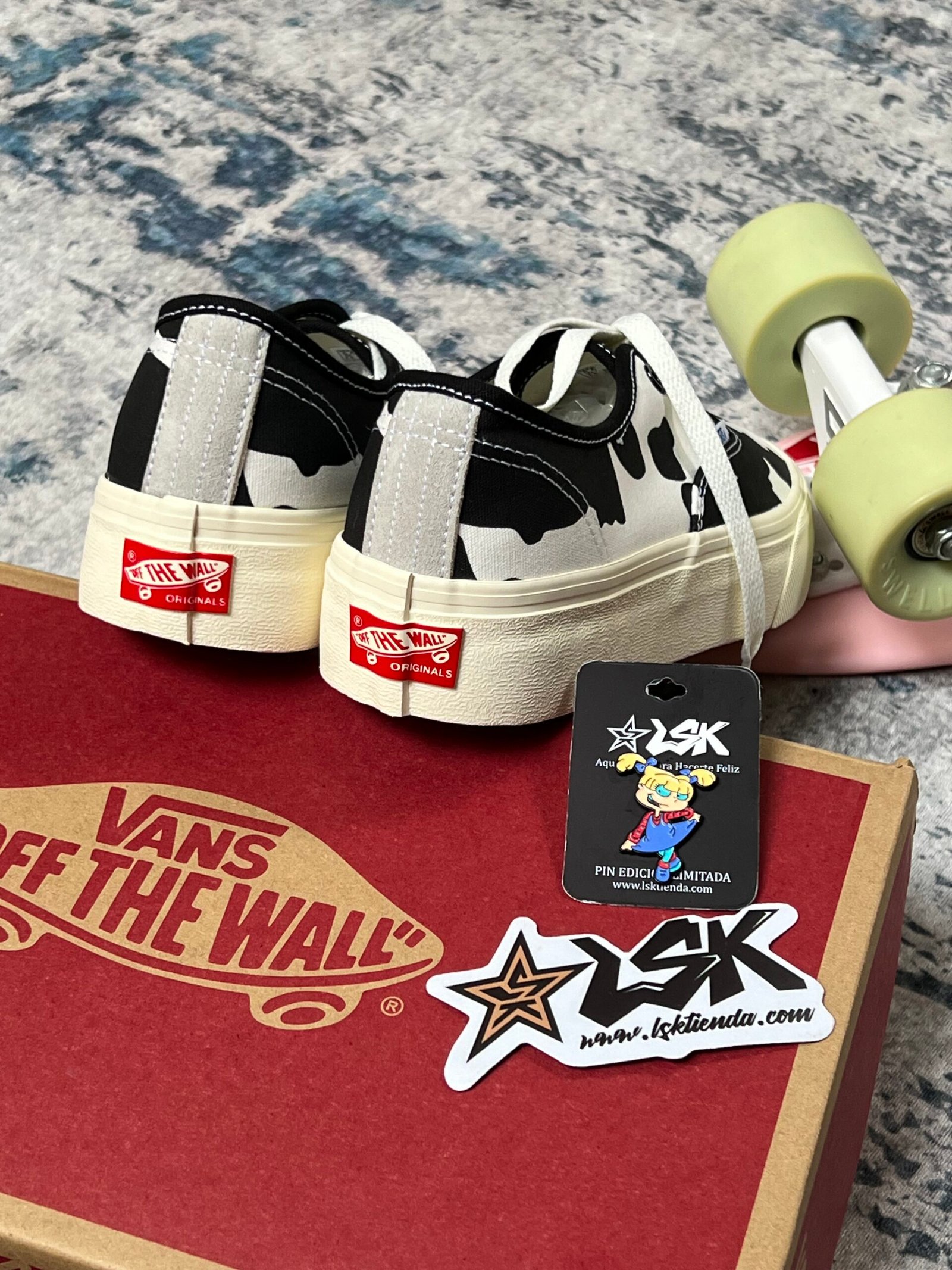 Tenis Vans Authentic Plataforma Vaca (Cowprint) Mujer