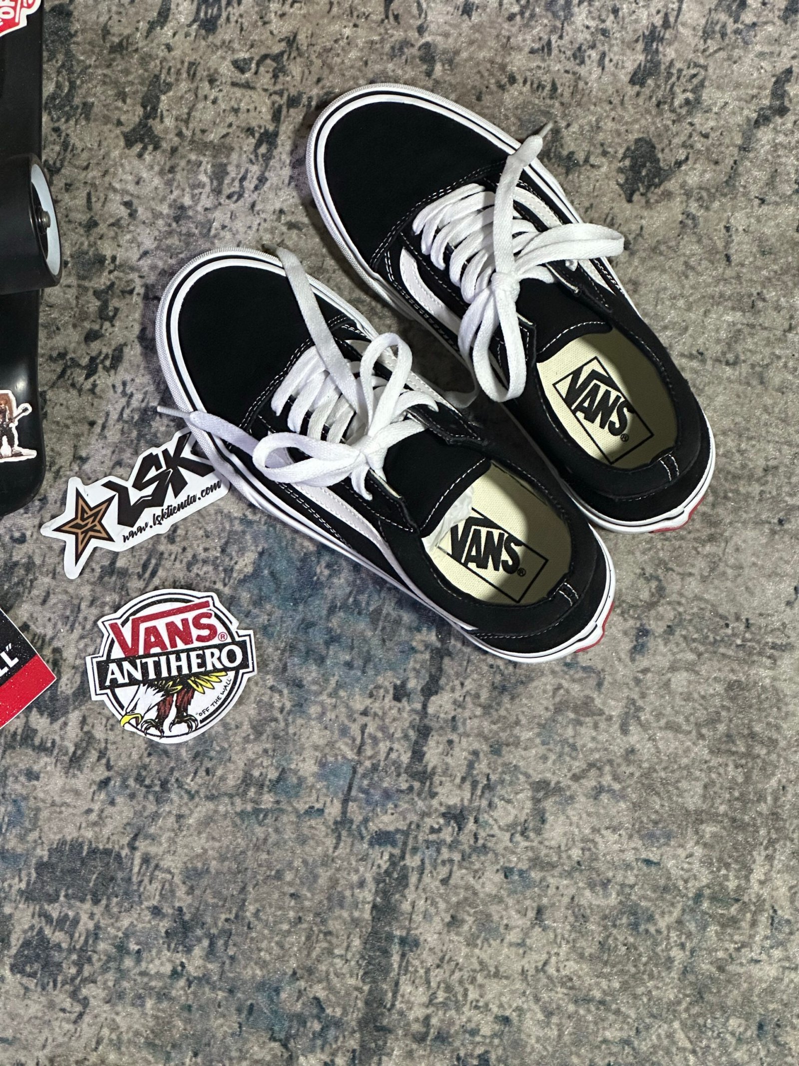 Tenis Vans Clásicos Old Skool Negros Unisex